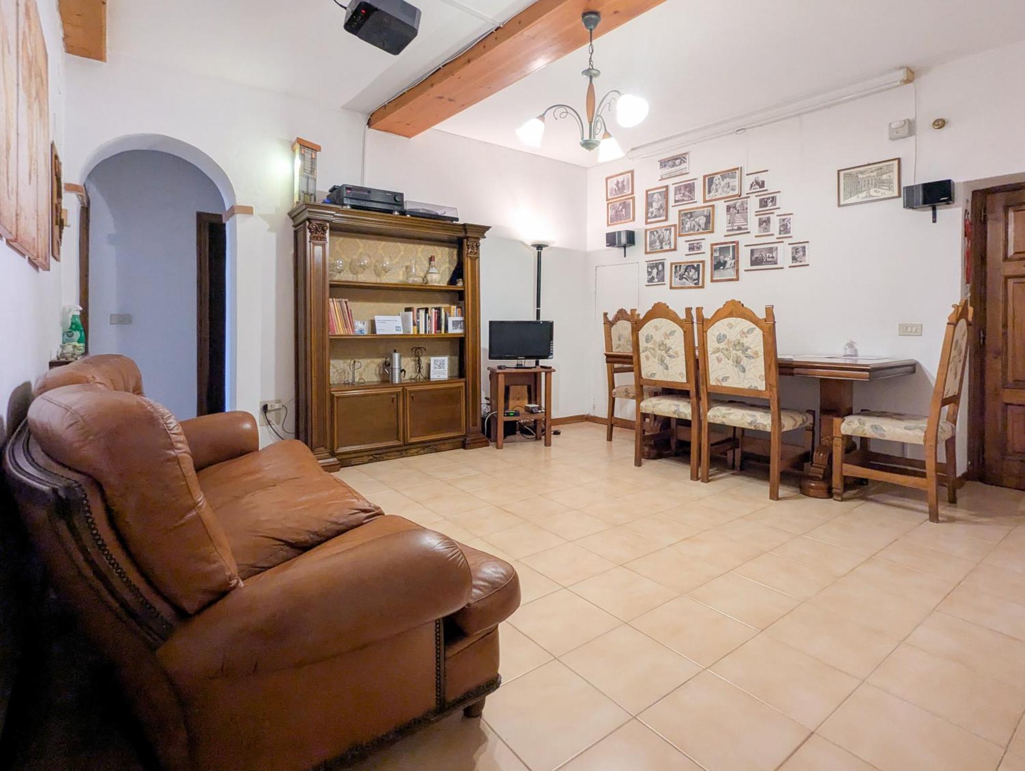 Cheap Apartment In The Old Village Colle Val D'Elsa Exteriör bild